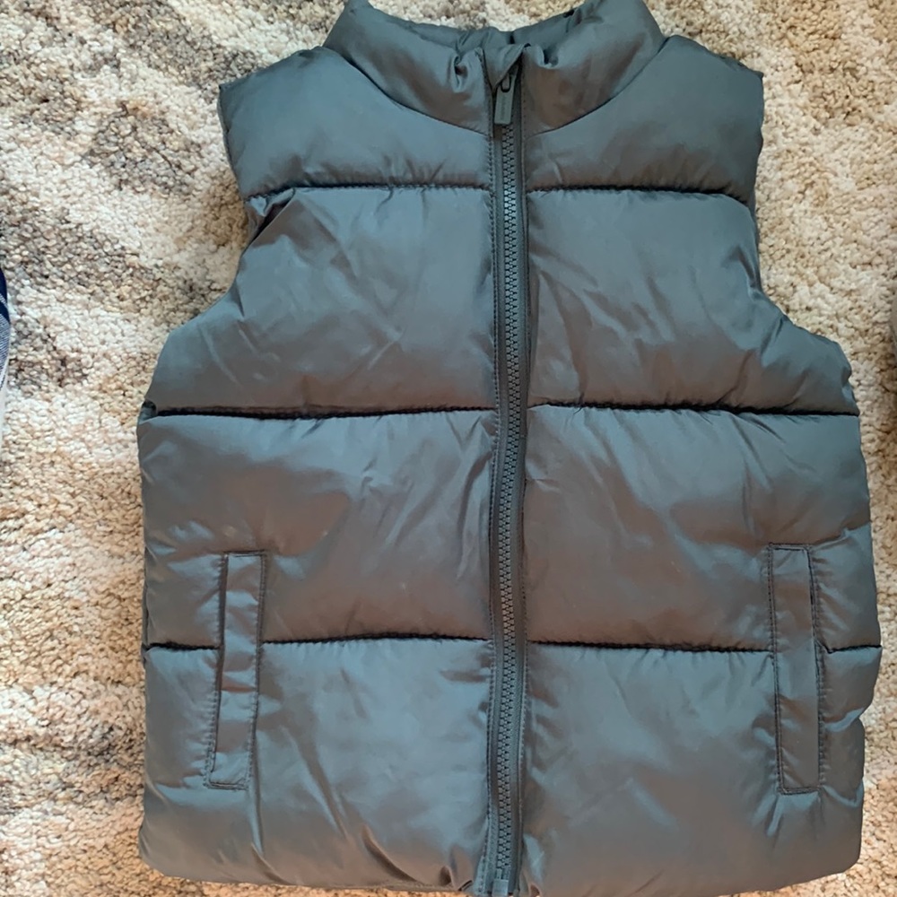 Old navy vest